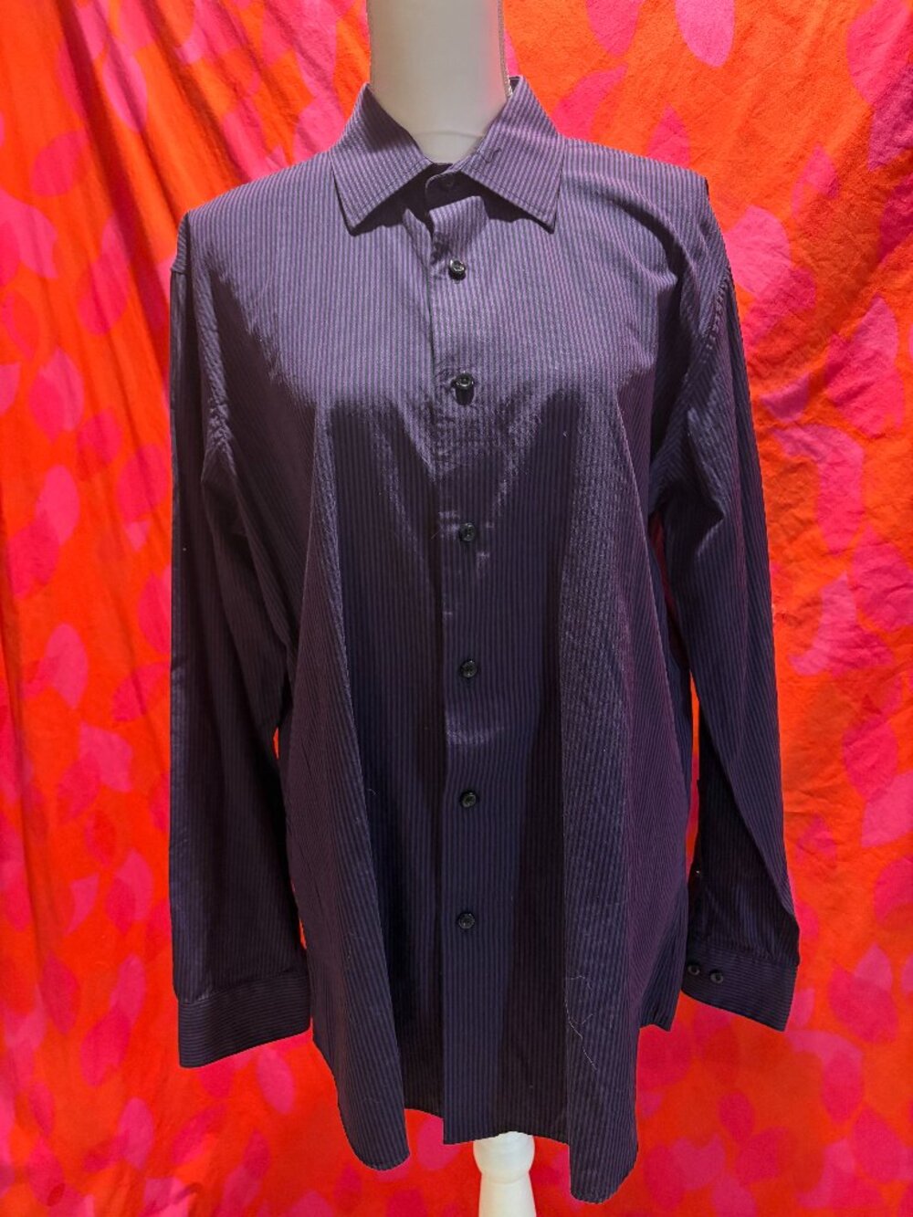 Men's Large Apt 9 Purple Pin Stripe Long Sleeve Button Down